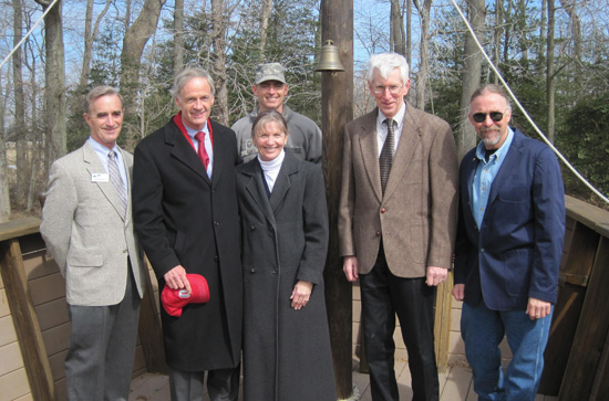 Tom Carper visits DASEF
